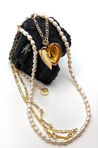 ESTELLE GOLD EAR CUFF