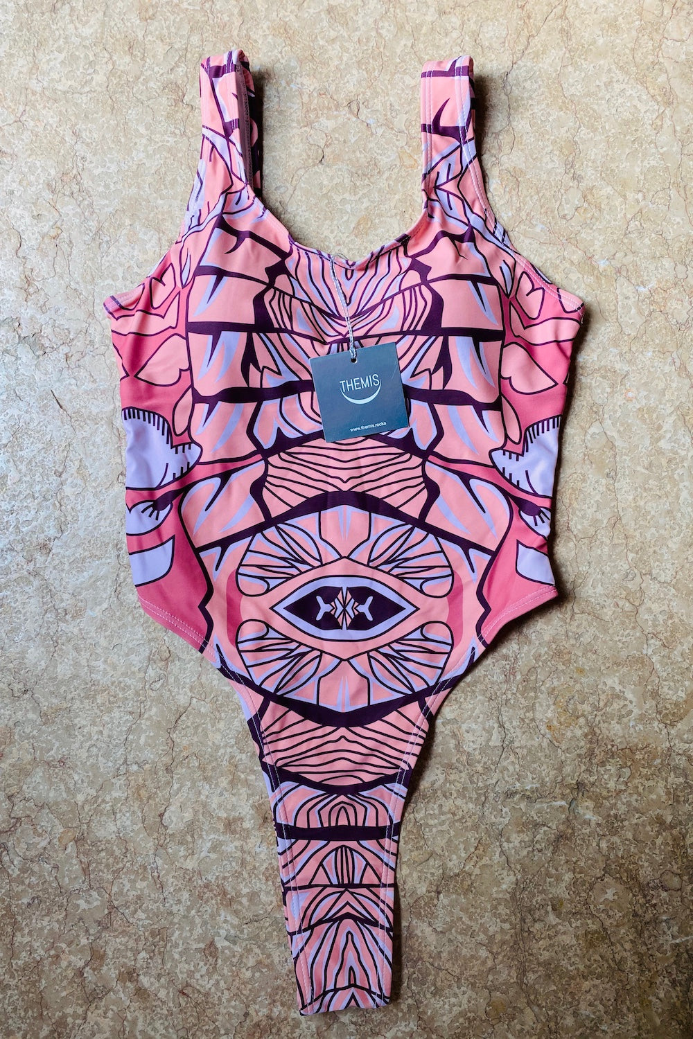 TSARA ONE PIECE