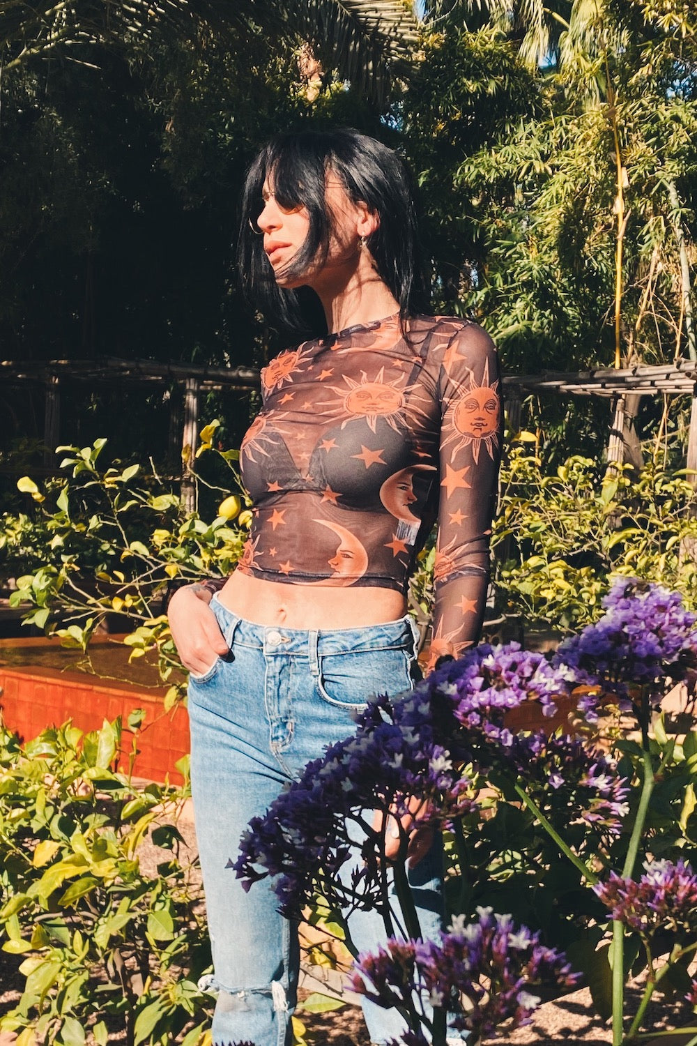 SKY BLACK TOP