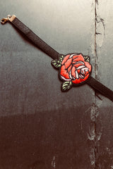 RED ROSE CHOKER