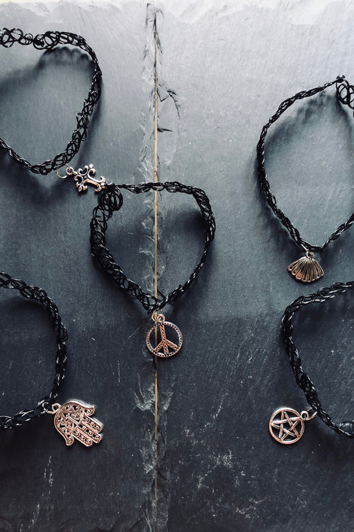 FANCY CHOKERS