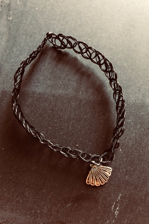 FANCY CHOKERS