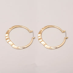 IRREGULAR HOOP EARRINGS